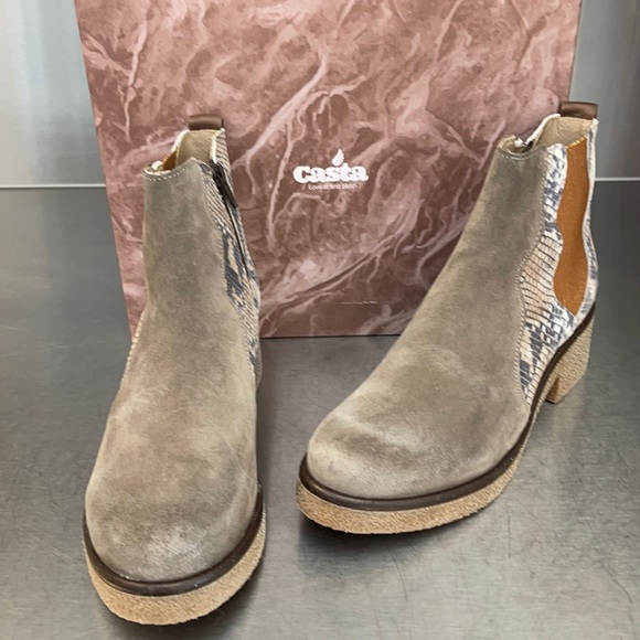 Casta brand ankle boots. New in box from Sundance. - Picture 3 of 5